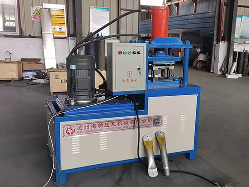 Tube flattening machine