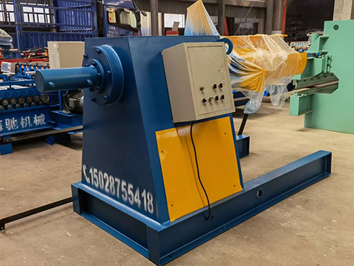 Hydraulic uncoiler