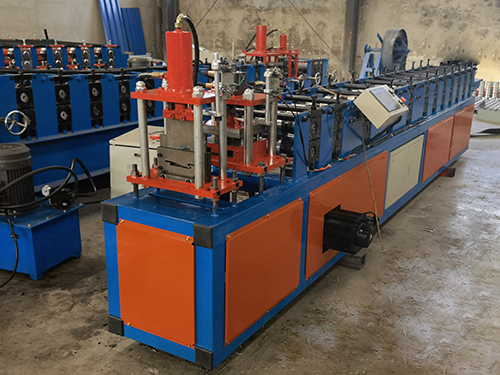 Buckle machine
