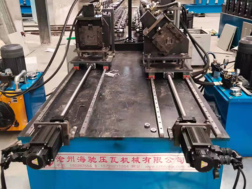 Double keel machine