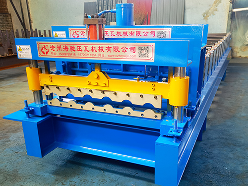 Glazed tile press