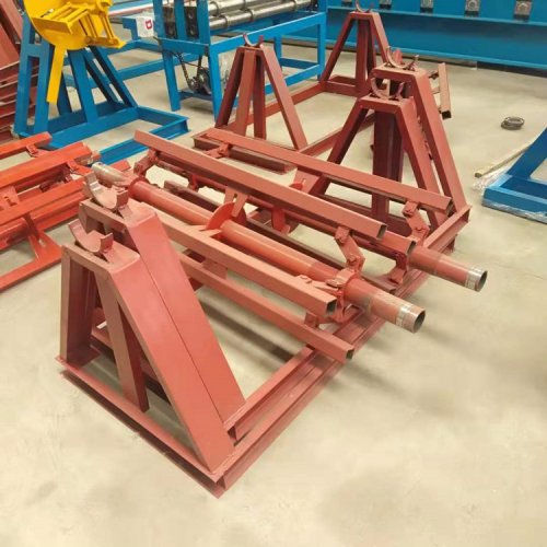 Feeding rack