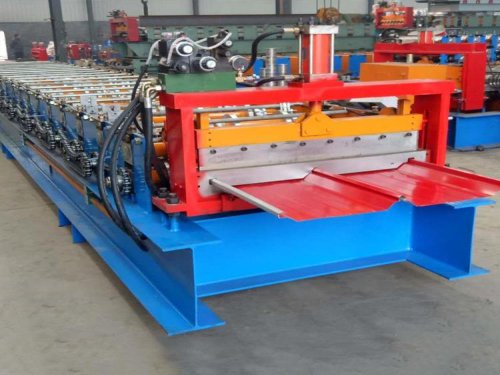 <b>高空角驰压瓦机设备的应用及特点</b>